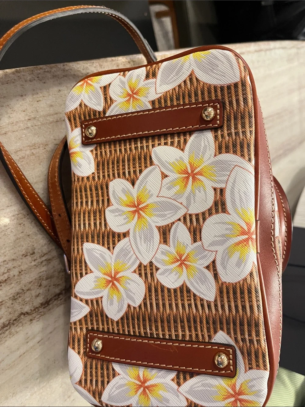 Dooney & Bourke nwot dooney